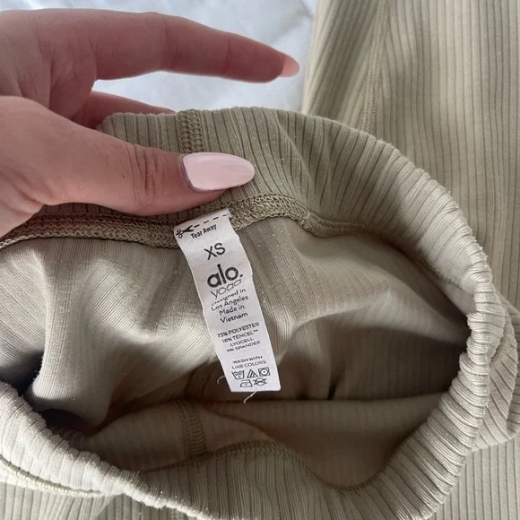 Ribbed high waisted 7/8 legging - Picture 2 of 3